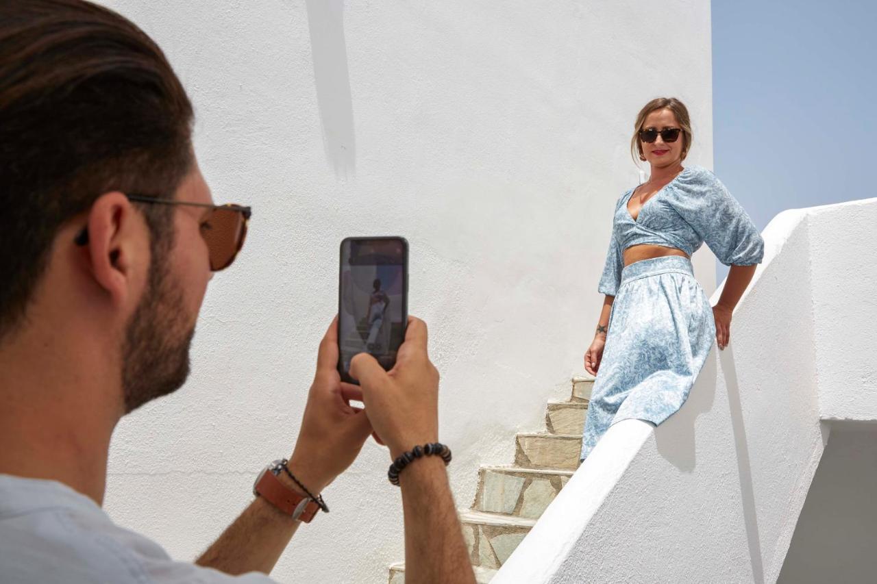 Hotel Mr And Mrs White Oia - Santorini Exteriér fotografie