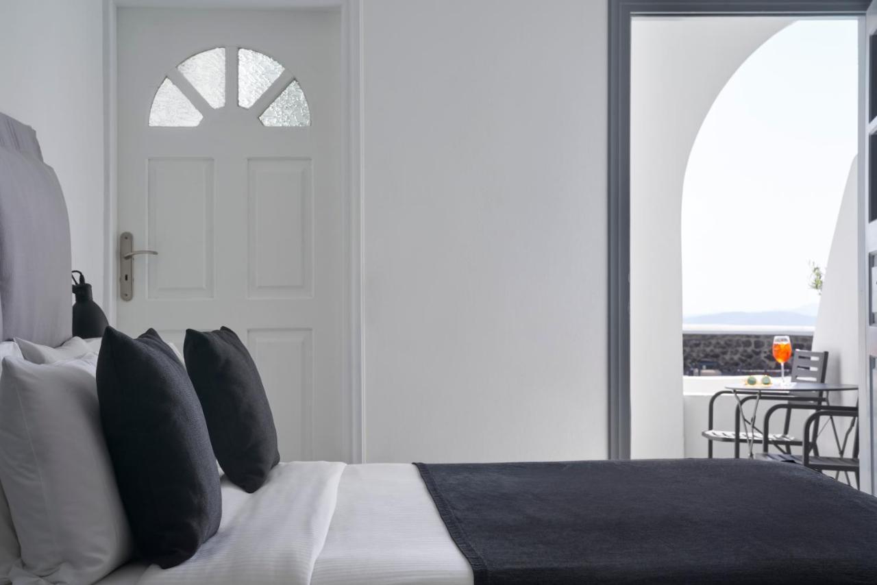 Hotel Mr And Mrs White Oia - Santorini Exteriér fotografie